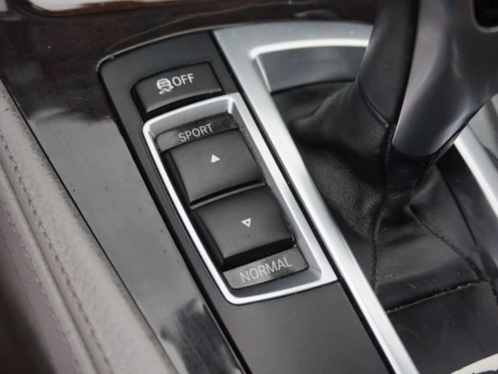 2011 BMW 528i - $12,785