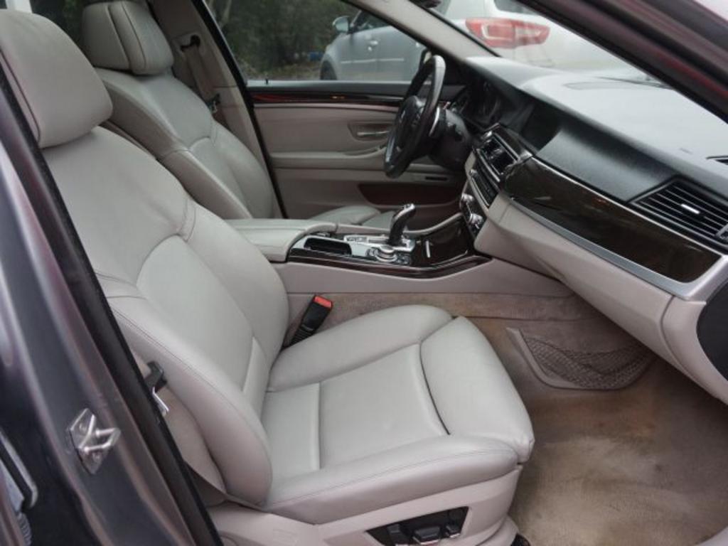 2011 BMW 528i - $12,785