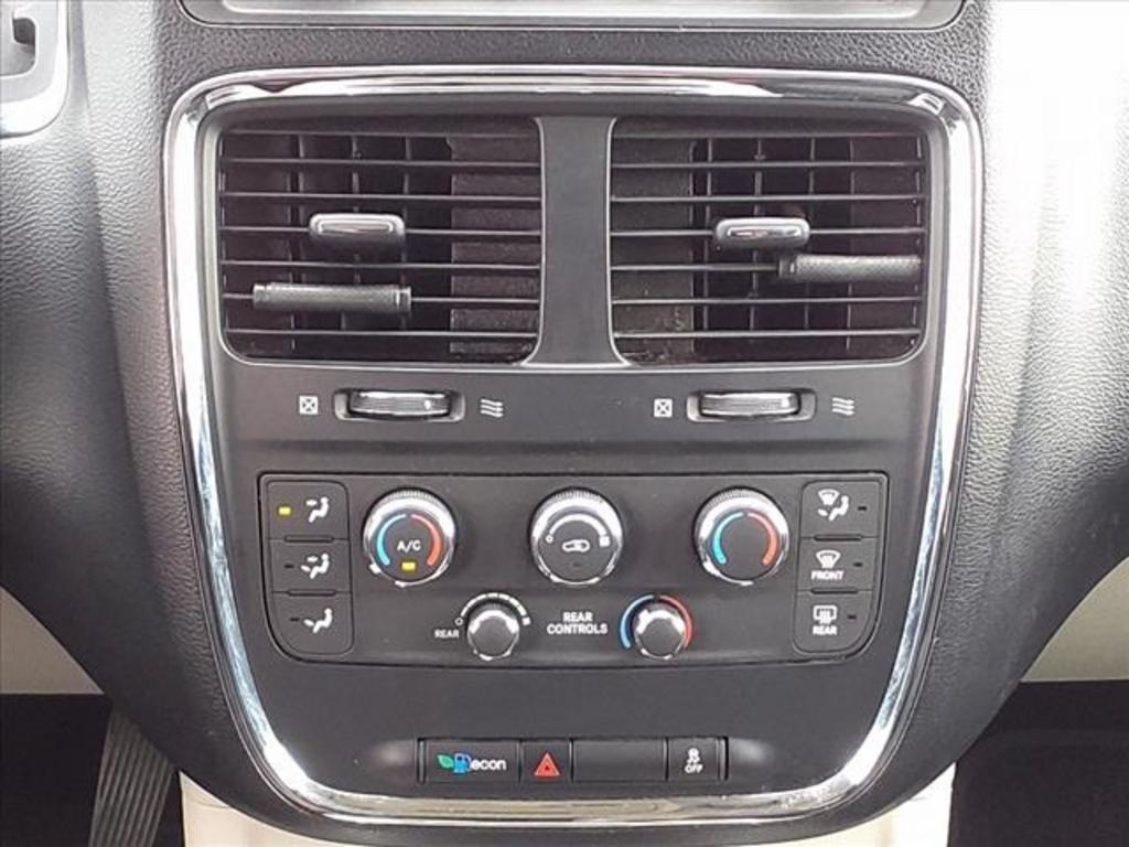 2012 Dodge Grand Caravan - $5,999