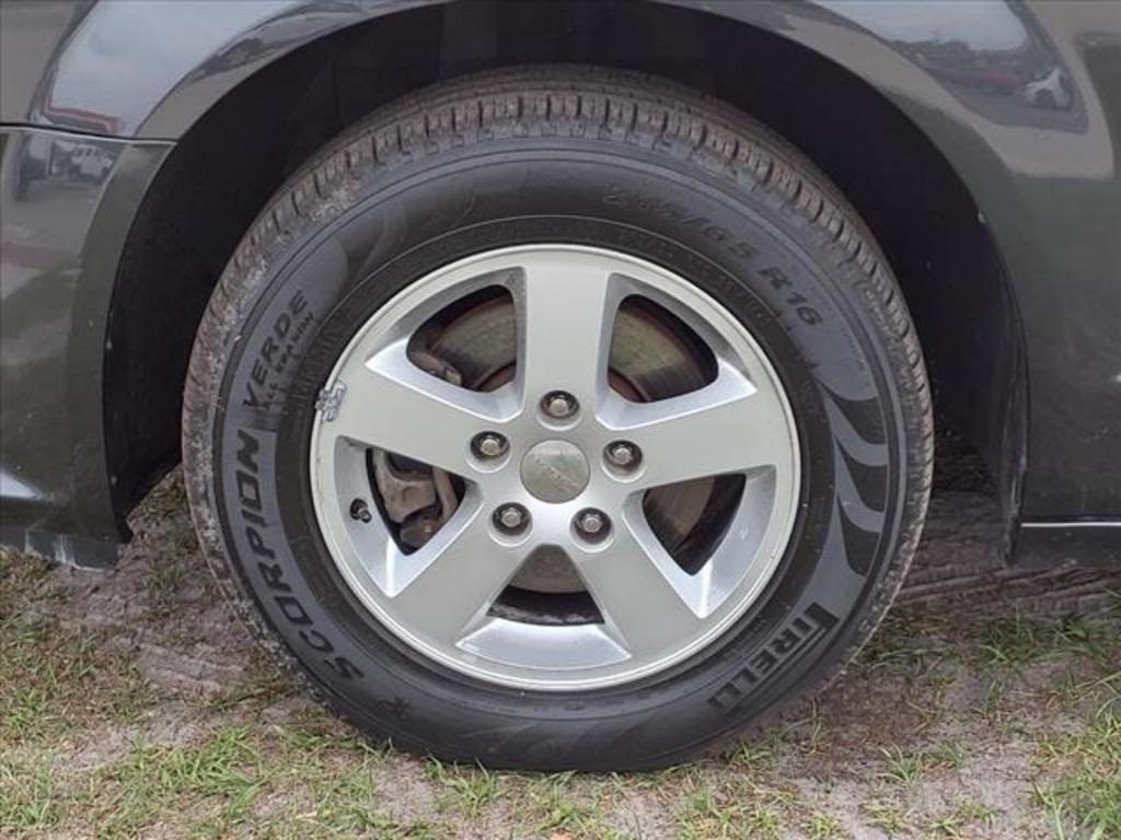 2012 Dodge Grand Caravan - $5,999