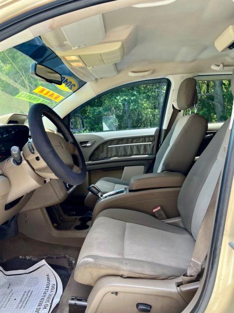 2010 Dodge Journey - $3,500