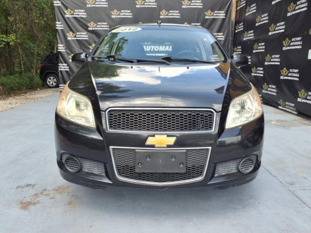 2009 Chevrolet Aveo - $1,999