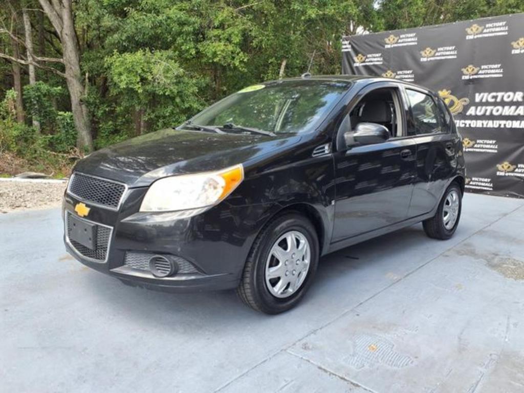 2009 Chevrolet Aveo - $1,999