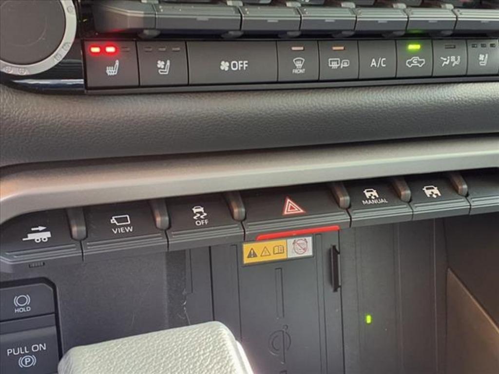 2024 Toyota Tundra Hybrid Limited photo
