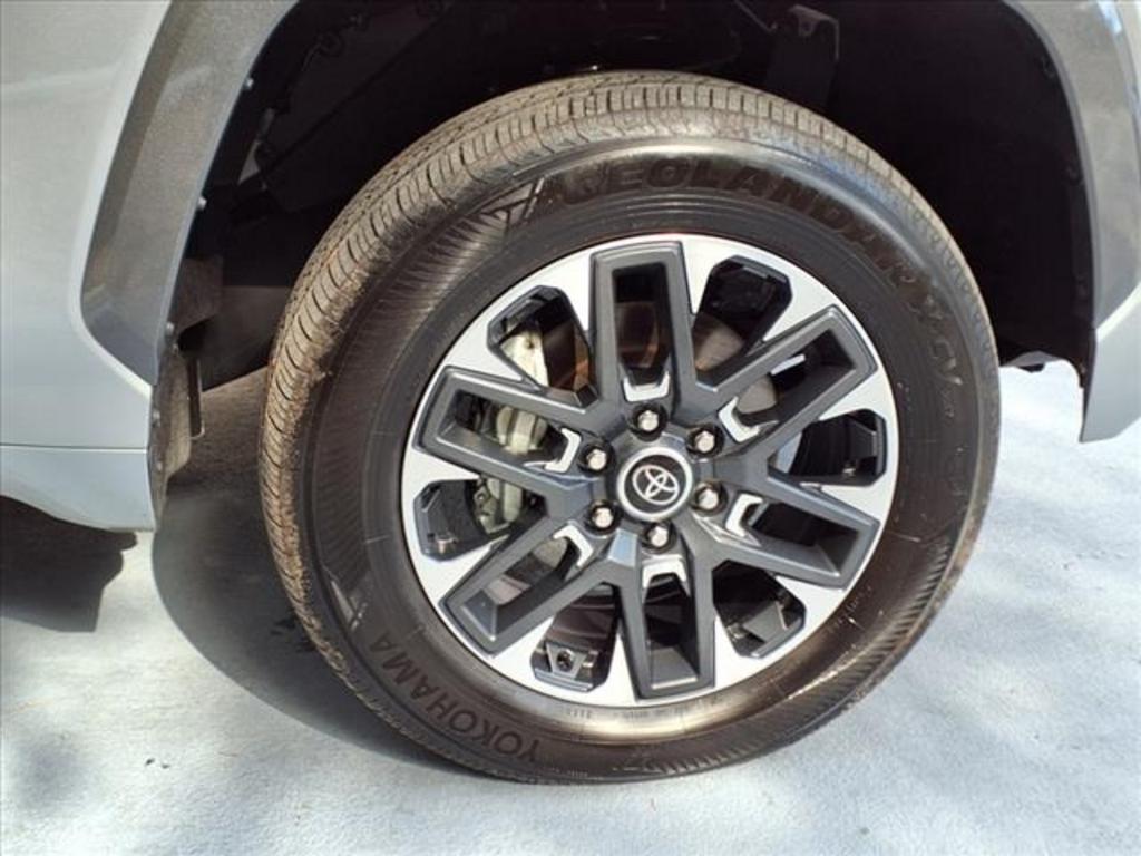 2024 Toyota Tundra Hybrid Limited photo