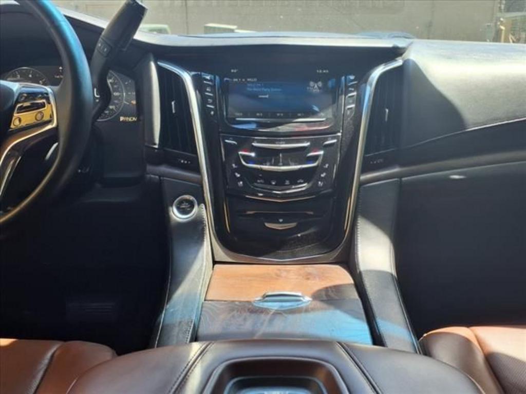2015 Cadillac Escalade - $13,899