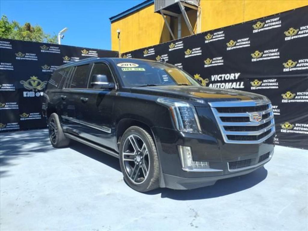 2015 Cadillac Escalade - $13,899