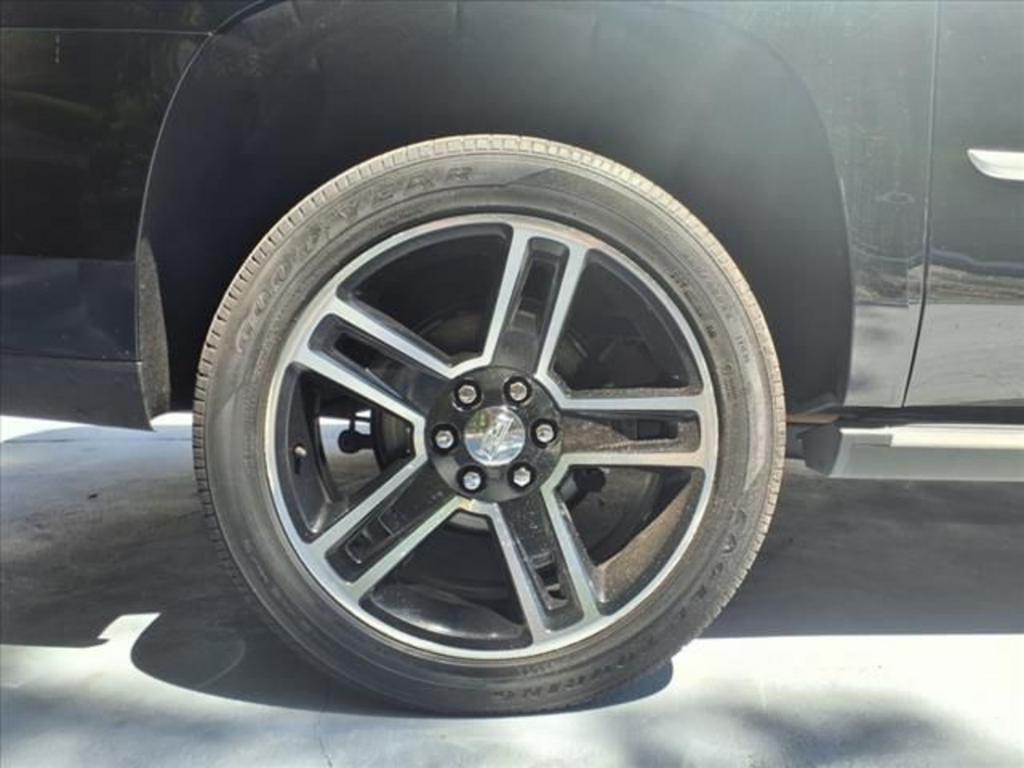 2015 Cadillac Escalade - $13,899