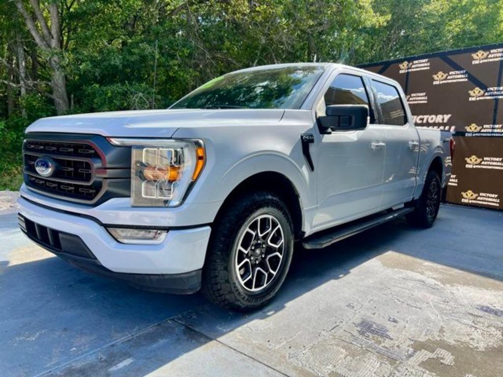 2022 Ford F-150 - $29,399