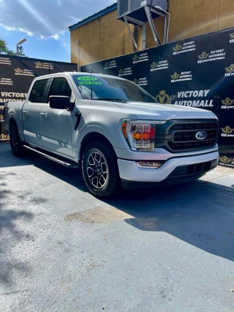 2022 Ford F-150 - $29,399