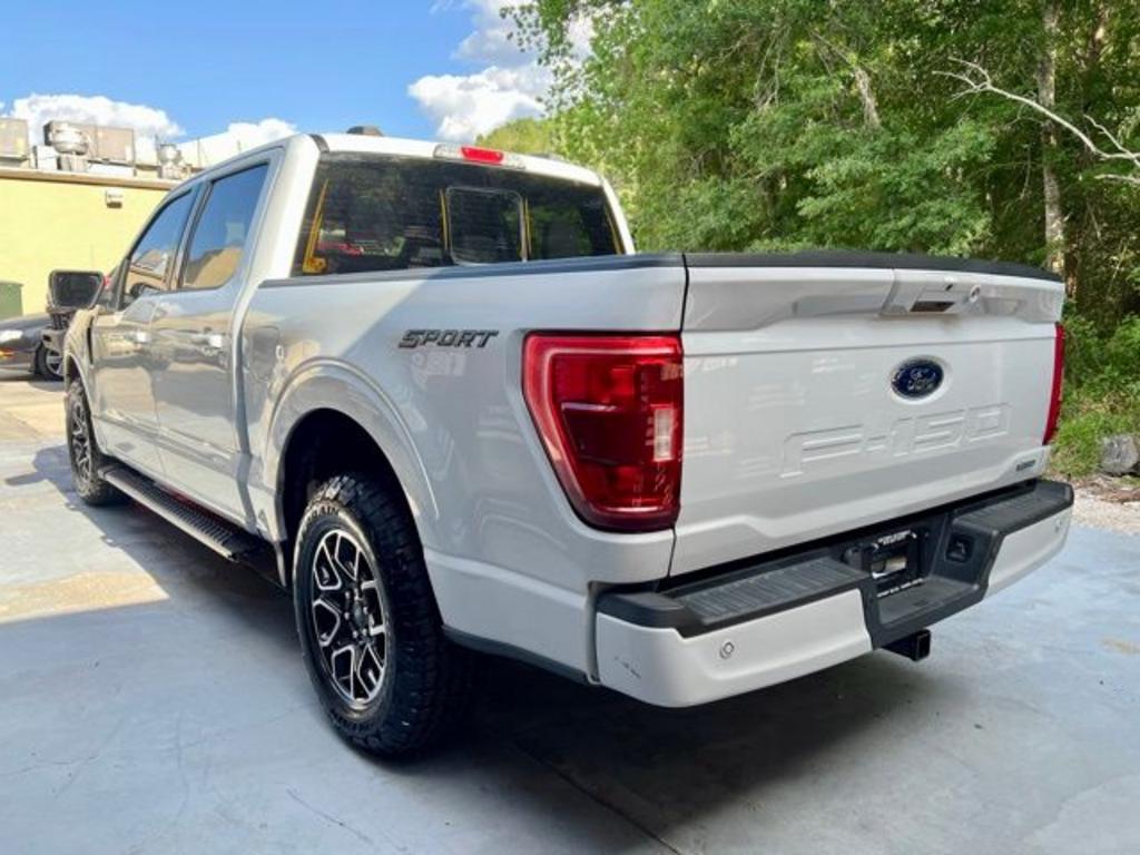 2022 Ford F-150 - $29,399