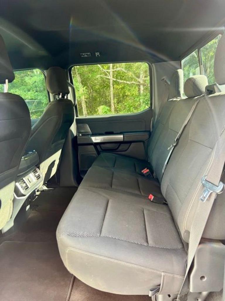 2022 Ford F-150 - $29,399