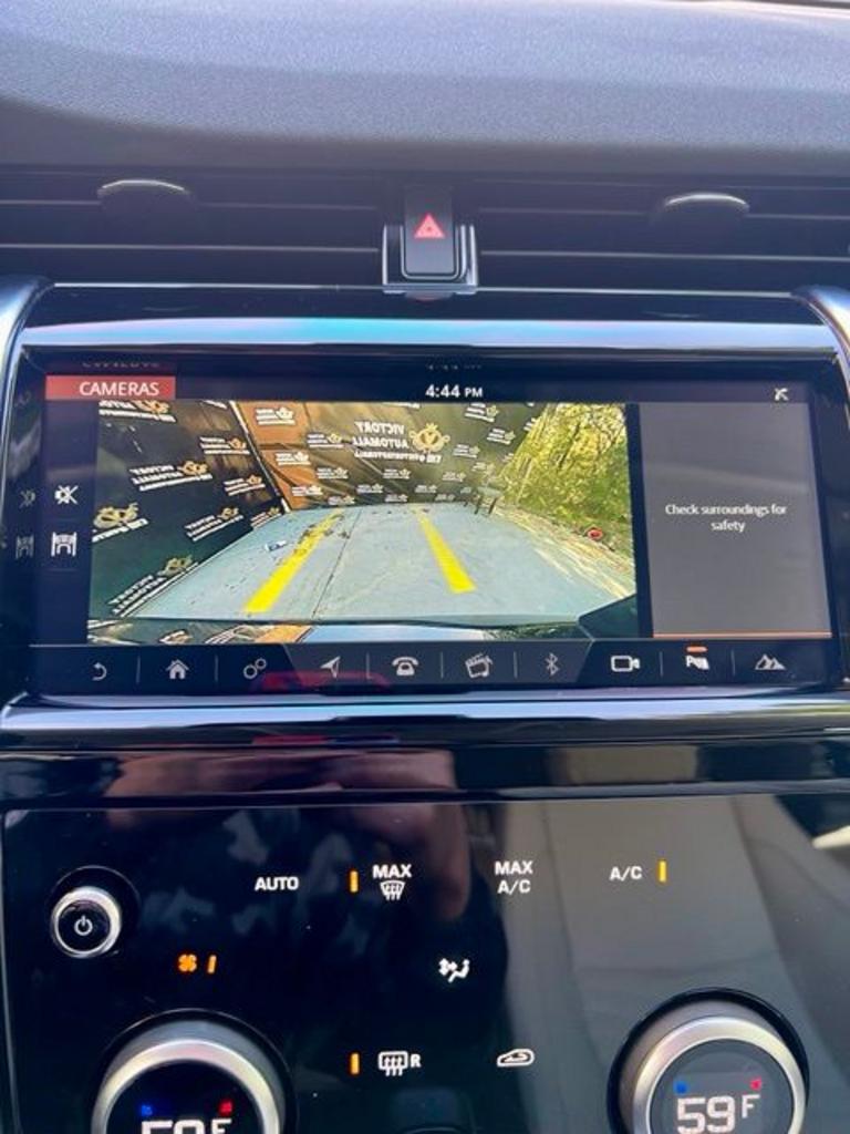 2020 Land Rover Discovery - $21,999