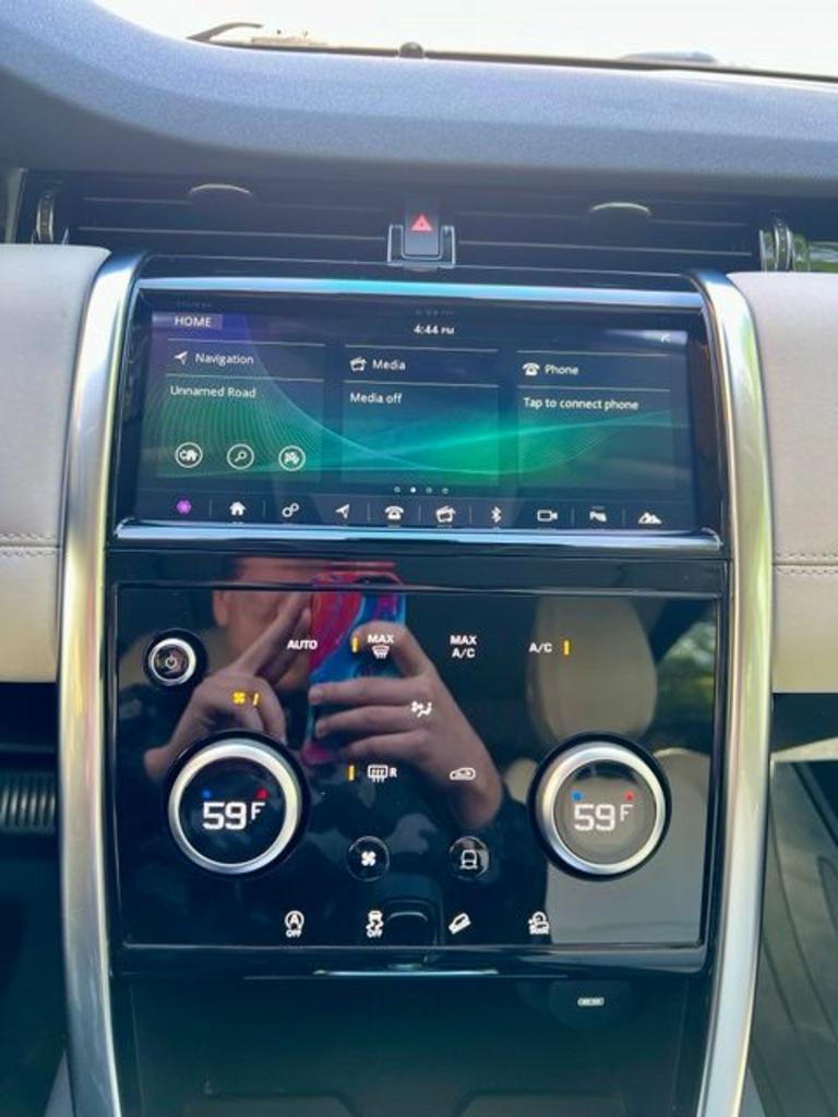 2020 Land Rover Discovery - $21,999