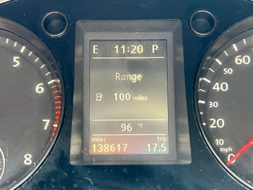 2009 Volkswagen Passat - $3,500