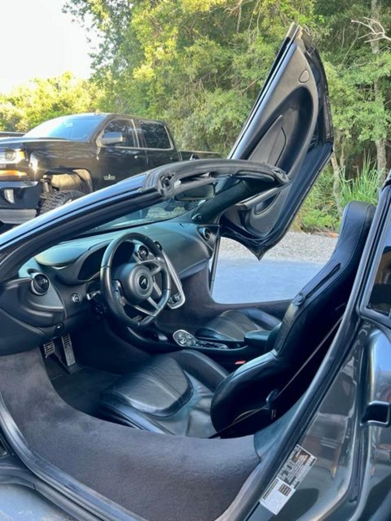2020 McLaren 570S - $162,895