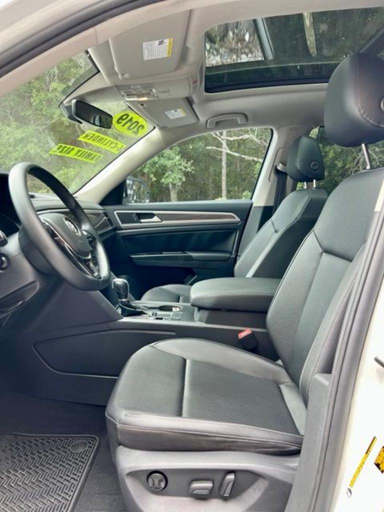 2018 Volkswagen Atlas - $18,999