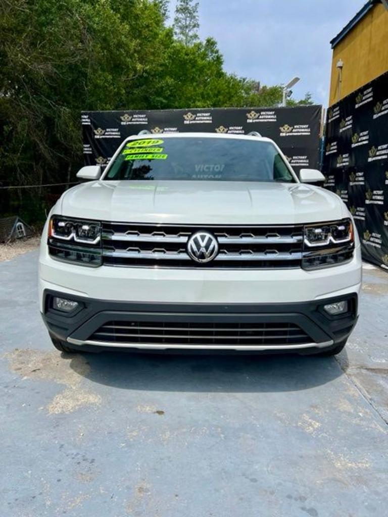 2018 Volkswagen Atlas - $18,999