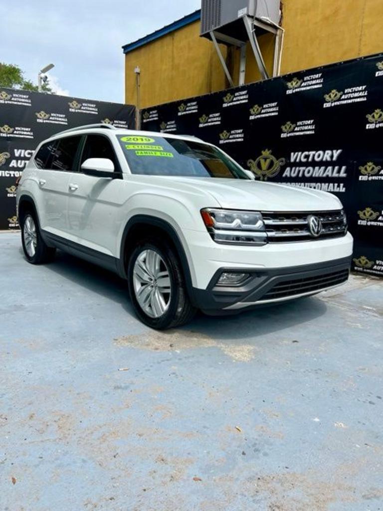 2018 Volkswagen Atlas - $18,999