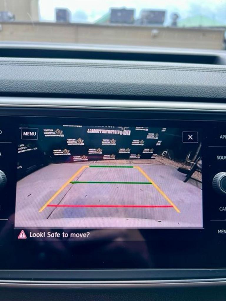 2018 Volkswagen Atlas - $18,999