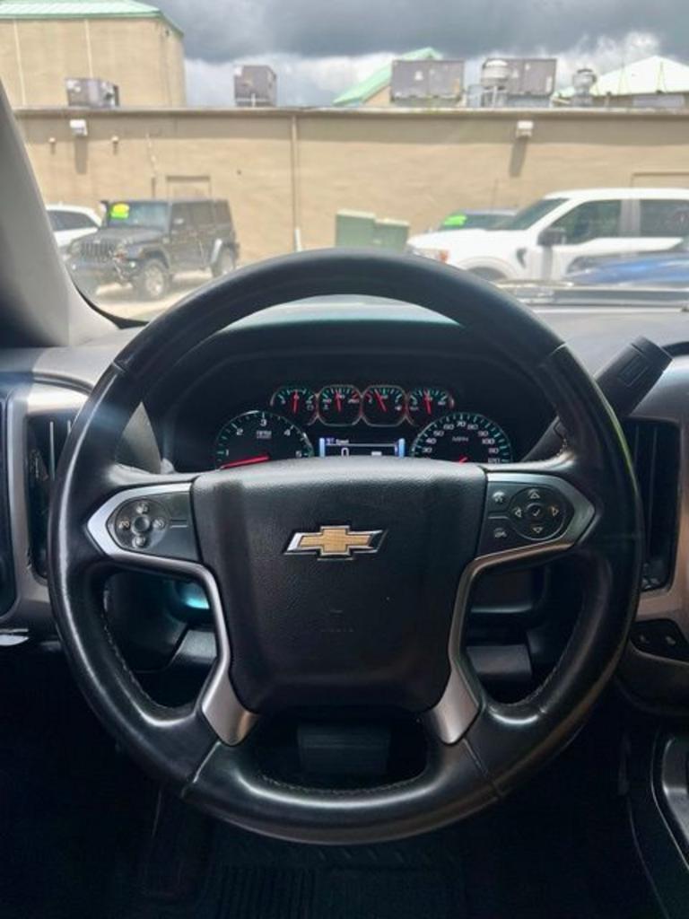 2017 Chevrolet Silverado 1500 - $23,999