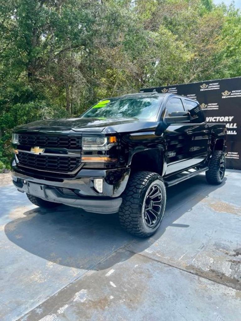 2017 Chevrolet Silverado 1500 - $23,999