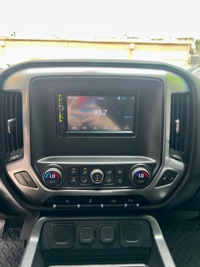 2017 Chevrolet Silverado 1500 - $23,999