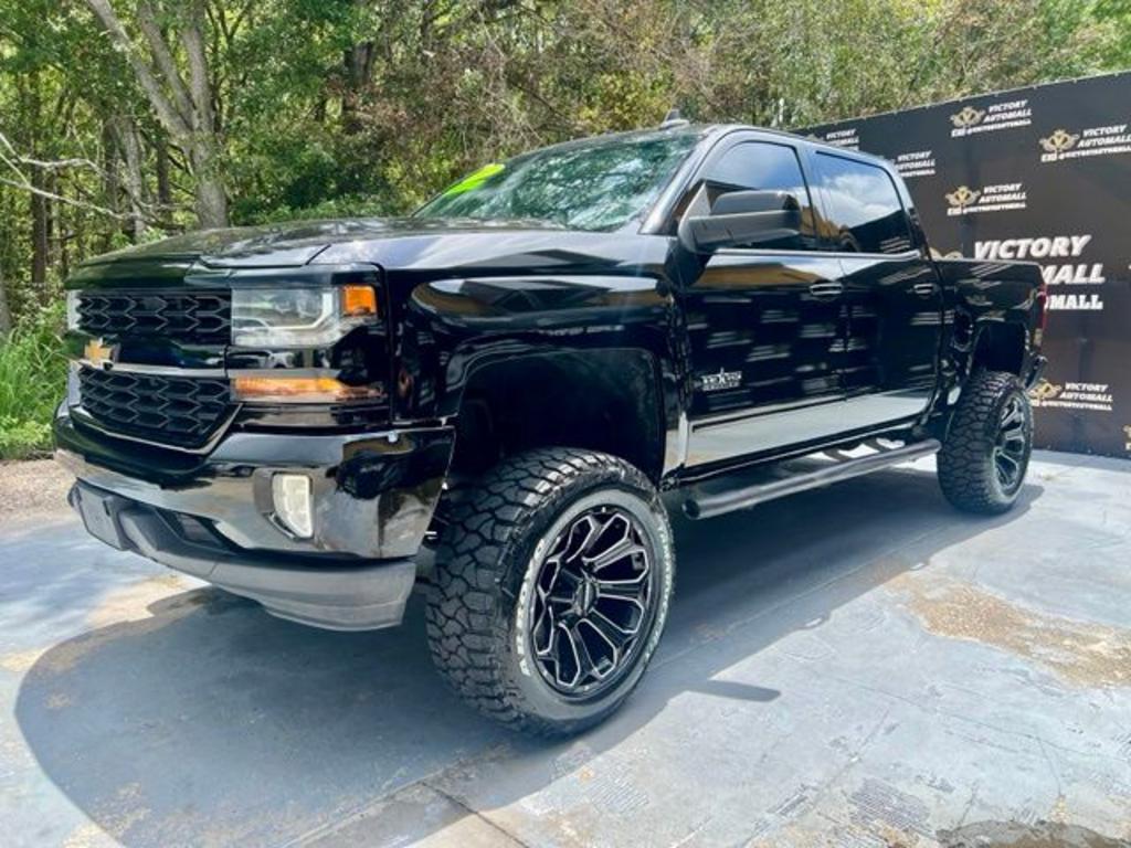 2017 Chevrolet Silverado 1500 - $23,999