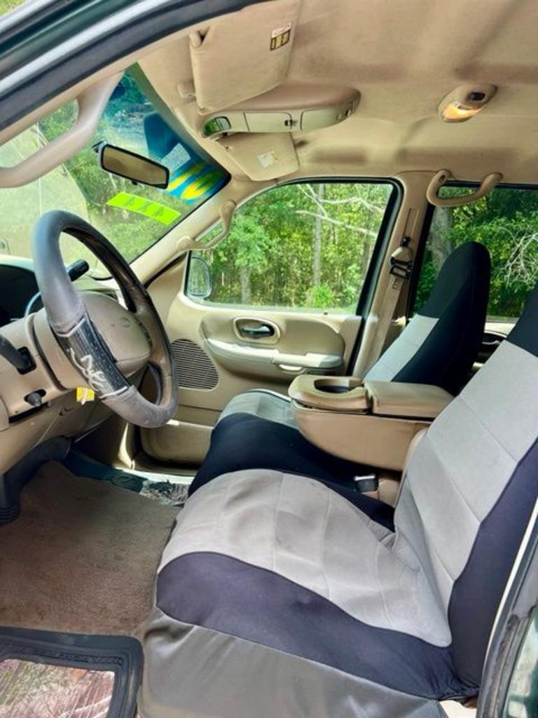 2001 Ford F-150 - $3,495