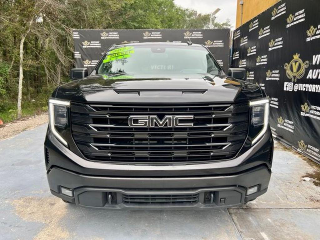 2022 GMC Sierra - $35,995