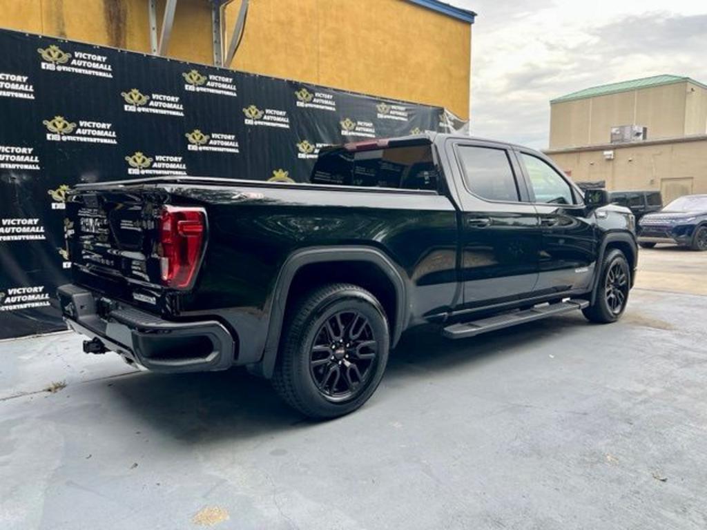2022 GMC Sierra - $35,995