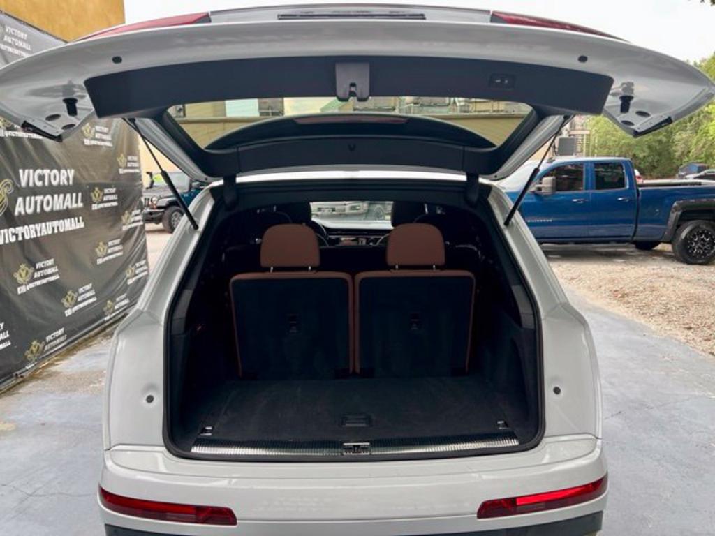 2020 Audi Q7 - $25,850