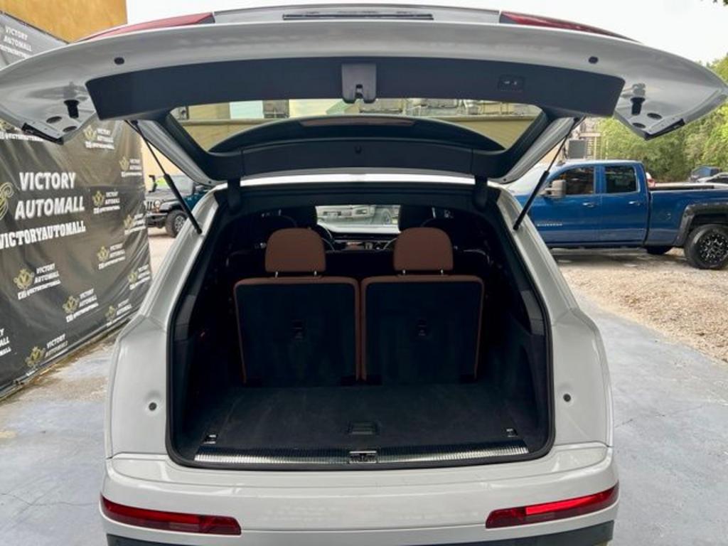 2020 Audi Q7 - $25,995