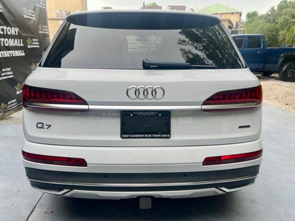 2020 Audi Q7 - $25,995