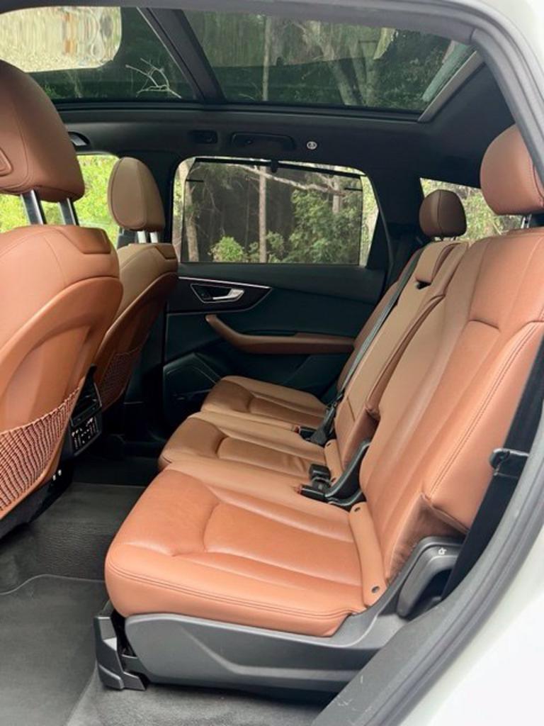 2020 Audi Q7 - $25,850