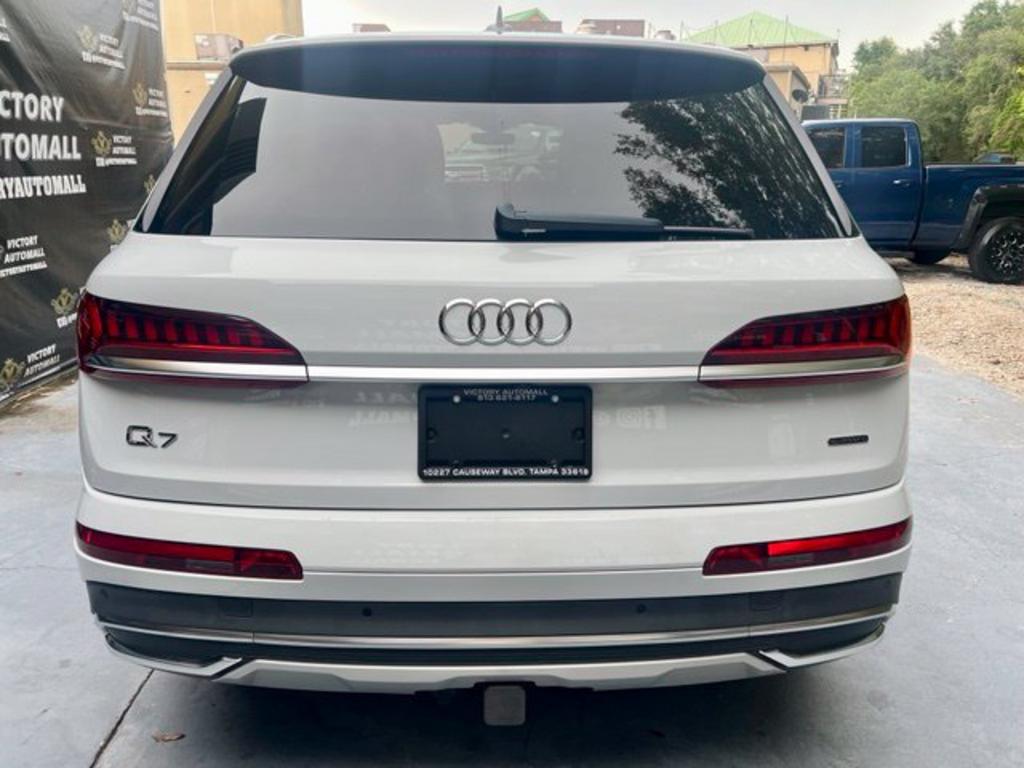 2020 Audi Q7 - $25,850