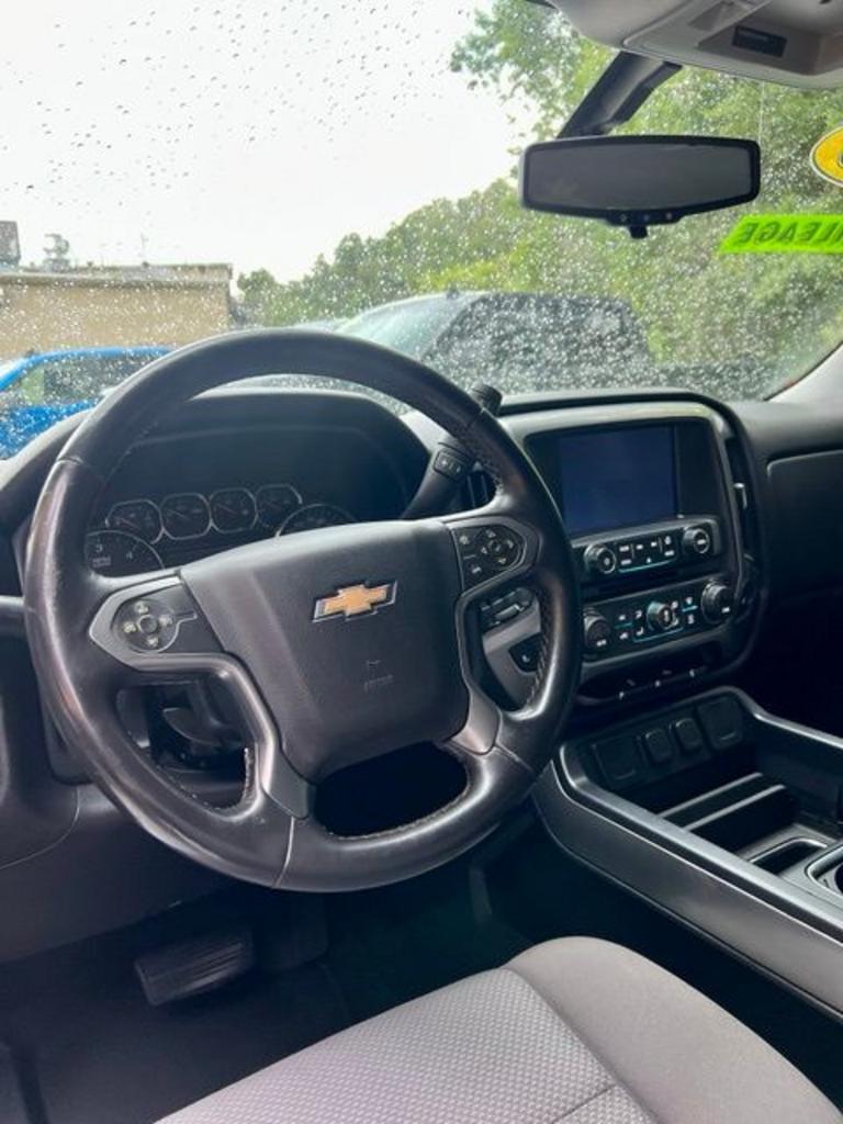 2015 Chevrolet Silverado 1500 - $18,999