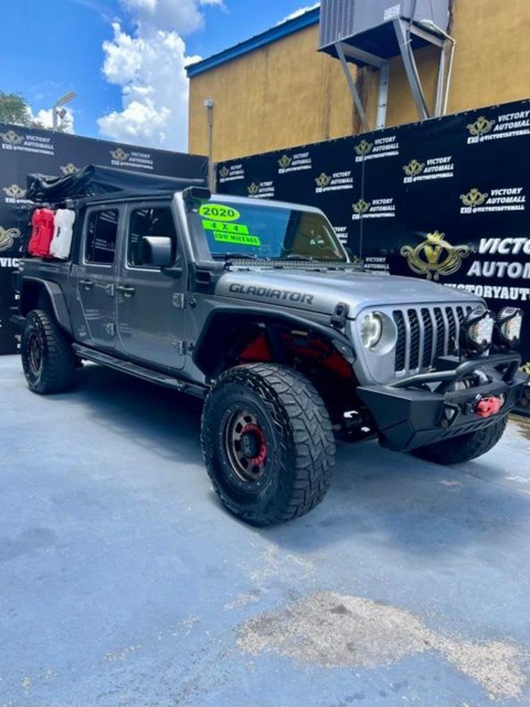 2020 Jeep Gladiator - $29,999