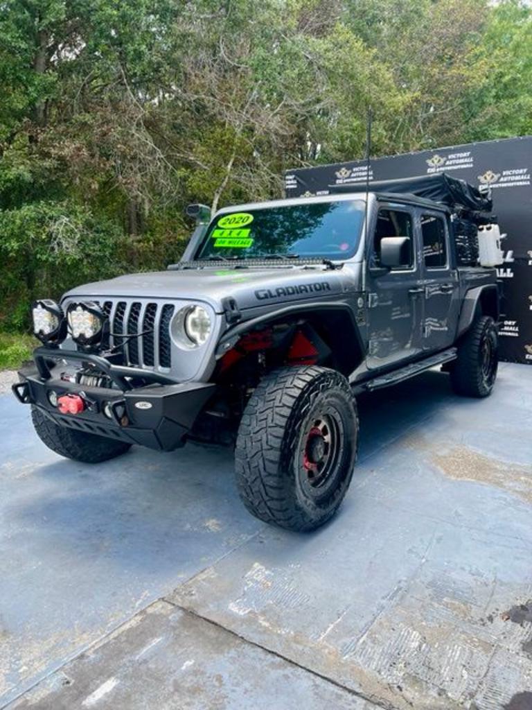 2020 Jeep Gladiator - $29,999