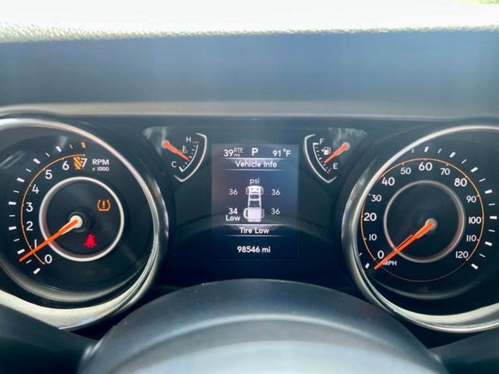 2020 Jeep Gladiator - $29,999
