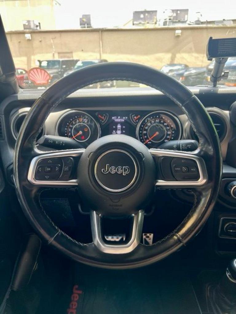 2020 Jeep Gladiator - $29,999