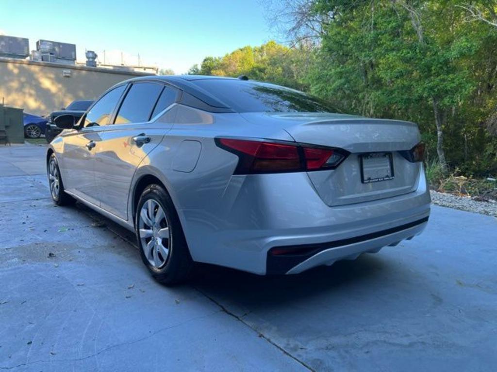 2020 Nissan Altima - $17,999