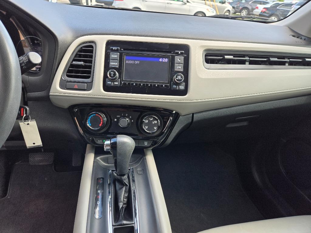 2016 Honda HR-V - $13,500