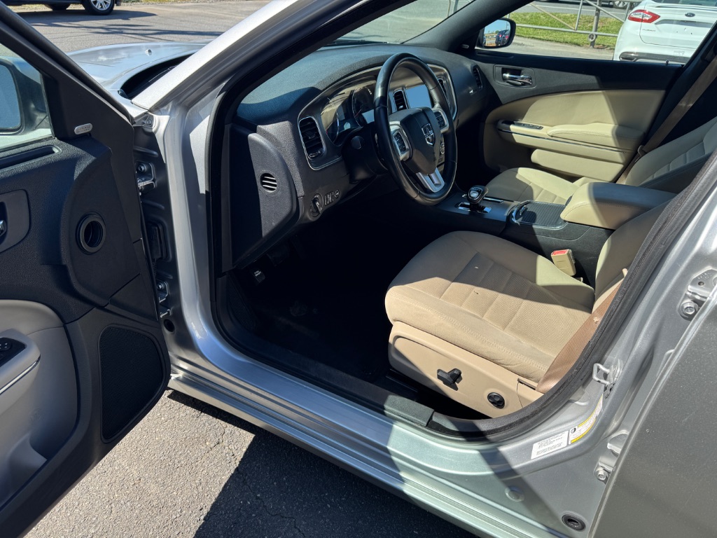 2012 Dodge Charger SXT photo