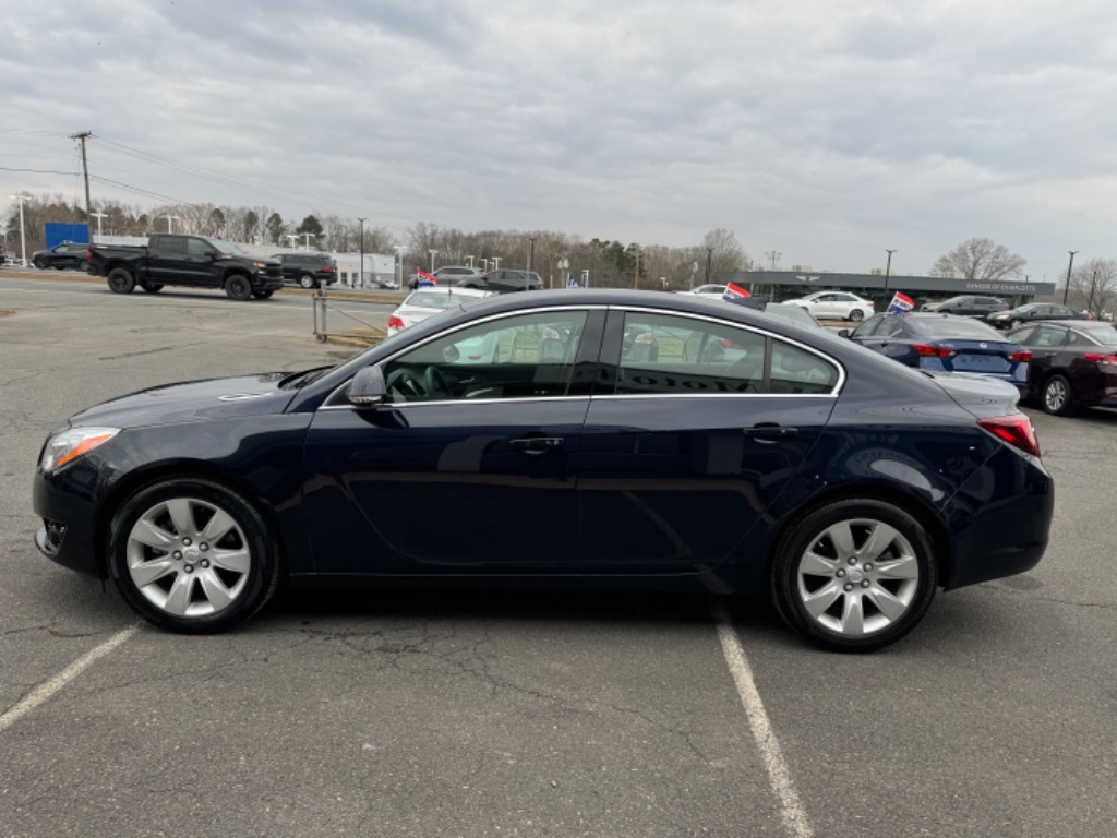 2016 Buick Regal Premium photo