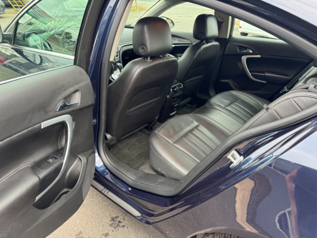 2016 Buick Regal Premium photo