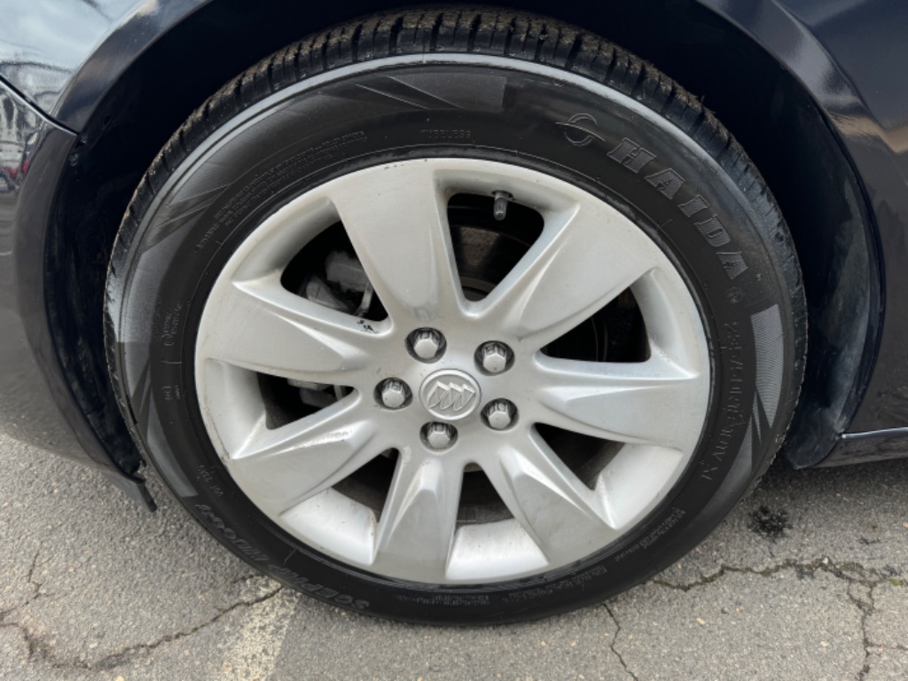 2016 Buick Regal Premium photo