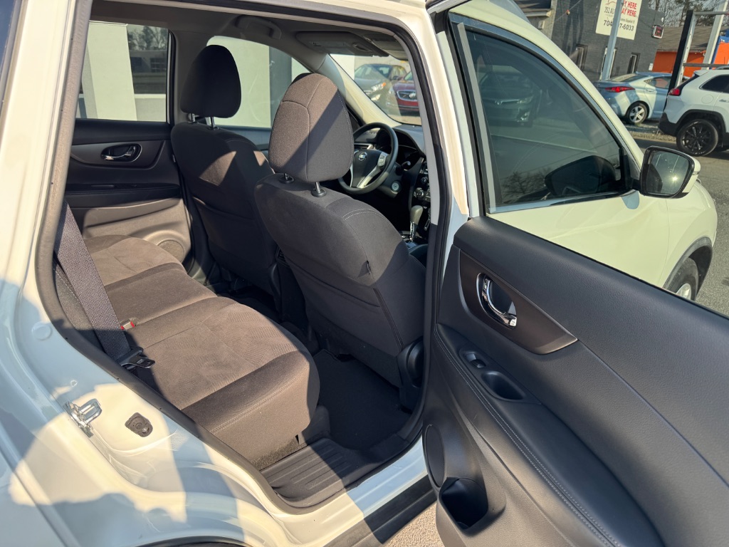 2016 Nissan Rogue - $14,500