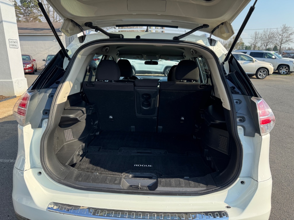 2016 Nissan Rogue - $14,500