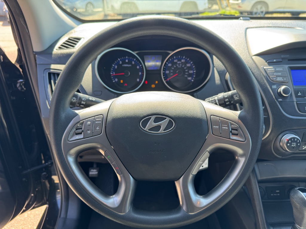 2015 Hyundai Tucson - $13,500